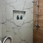 Arsi House Rrjoll 2 Casa vacanze *