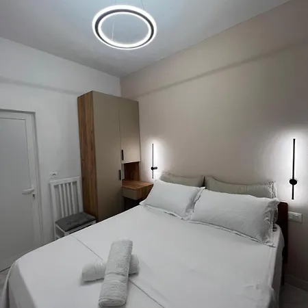 Arsi House Rrjoll 2 Holiday home