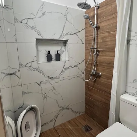 Holiday home Arsi House Rrjoll 2